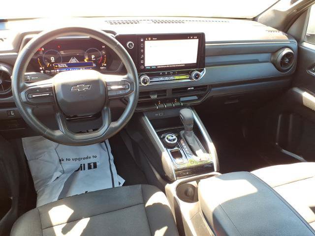Used 2024 Chevrolet Colorado Trail Boss w/ Advanced Trailering Package AWD/4WD image 10