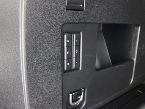 Used 2019 Lincoln Navigator L Reserve w/ Cargo Package AWD/4WD image 29