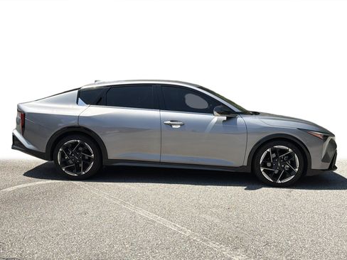 Certified 2025 Kia K4 GT-Line FWD image 30