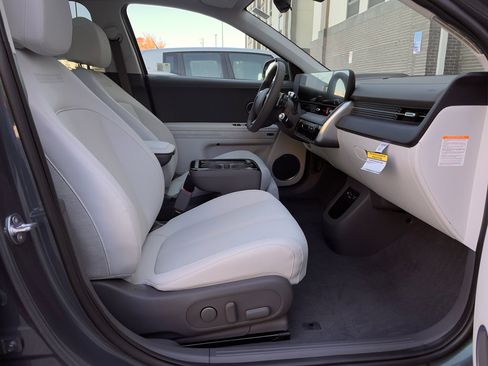 New 2026 Hyundai Ioniq 5 Limited image 23