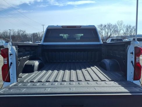 New 2026 Chevrolet Silverado 3500 W/T image 8