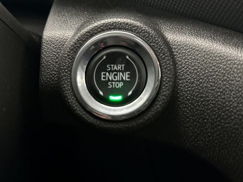 Used 2023 Chevrolet TrailBlazer LT image 19