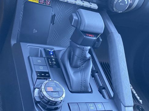 New 2026 Toyota Tacoma TRD Off-Road AWD/4WD image 19