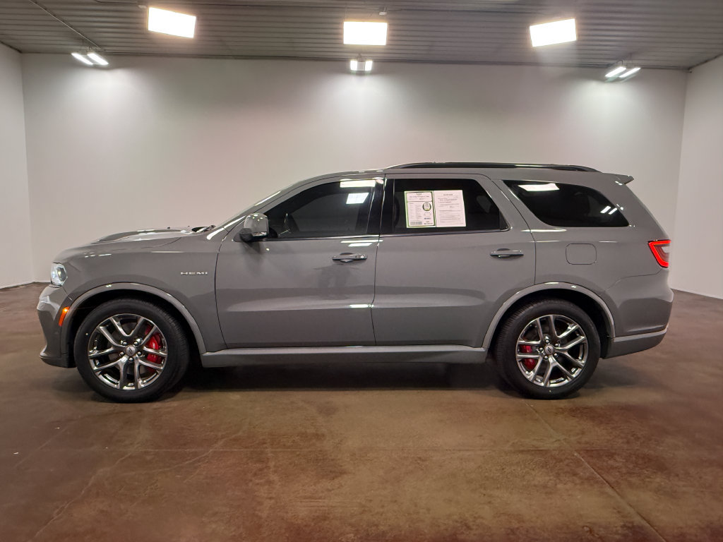 Used 2022 Dodge Durango R/T w/ Tow 'N Go Package AWD/4WD image 6