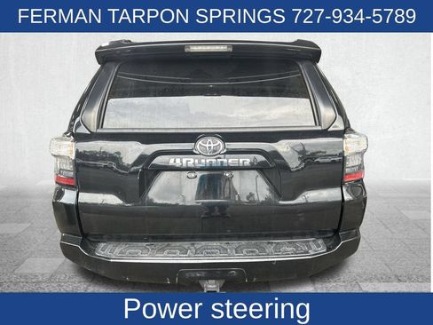Used 2022 Toyota 4Runner SR5 Premium w/ Moonroof Package RWD image 8