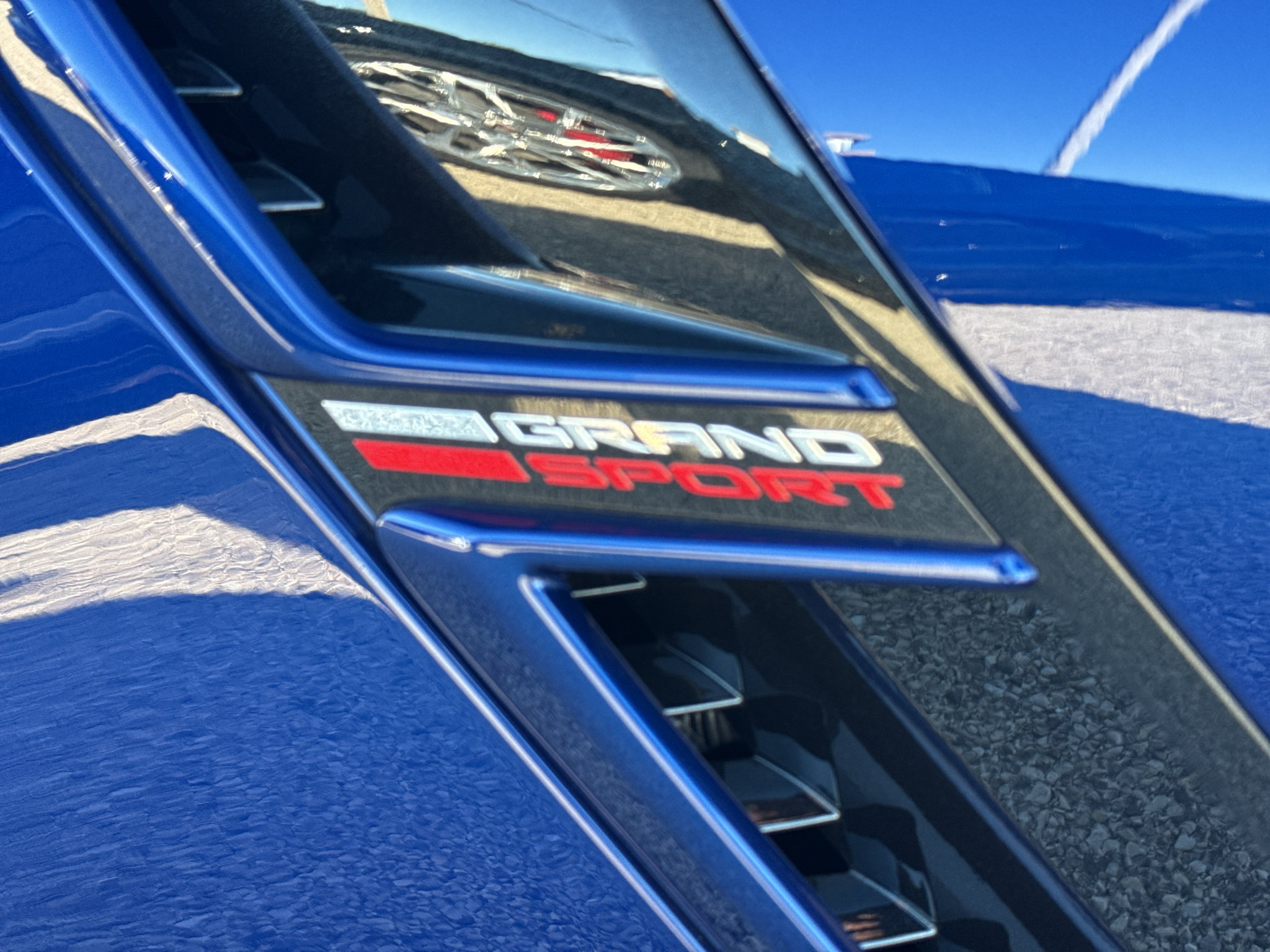 Used 2019 Chevrolet Corvette Grand Sport RWD image 8