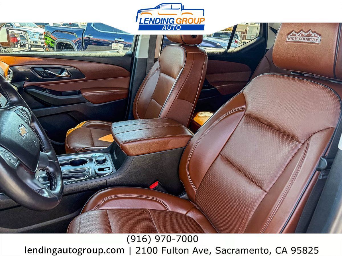 Used 2018 Chevrolet Traverse High Country w/ LPO, Cargo Package AWD/4WD image 16