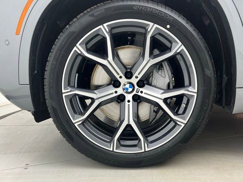 New 2026 BMW X5 xDrive50e w/ M Sport Package AWD/4WD image 23