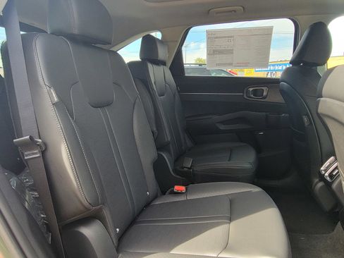 New 2026 Kia Sorento X-Line EX image 18
