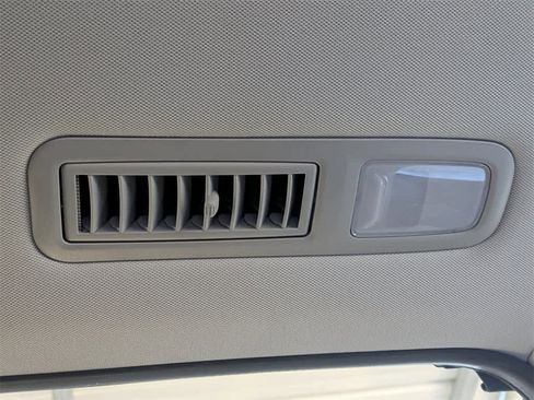 Used 2023 Subaru Ascent Touring image 19