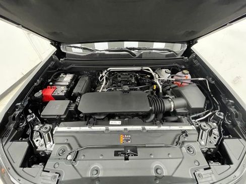 New 2026 Chevrolet Colorado W/T AWD/4WD image 15