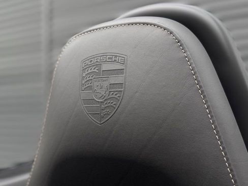 Used 2022 Porsche 718 Boxster image 36