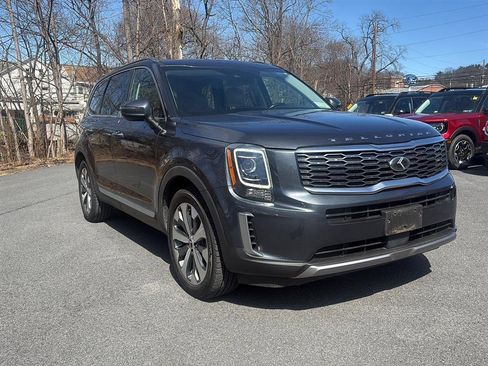 Used 2020 Kia Telluride S image 3