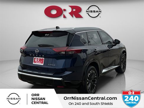 Used 2024 Nissan Rogue Platinum w/ Platinum Premium Package image 5