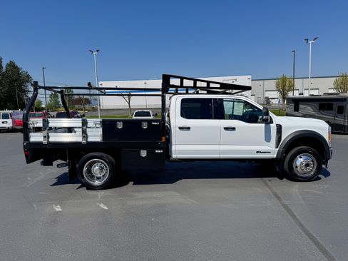 Used 2023 Ford F450 XLT w/ XLT Value Package AWD/4WD image 3