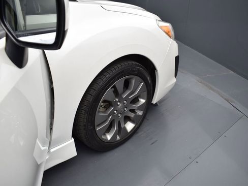 Used 2013 Subaru Impreza 2.0i Sport Premium image 26