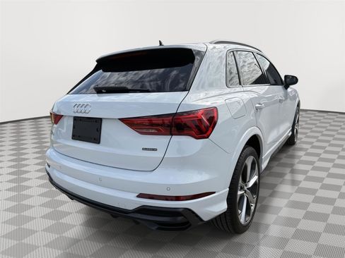 Used 2022 Audi Q3 2.0T Premium Plus AWD/4WD image 5