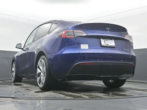 Used 2020 Tesla Model Y Long Range image 20