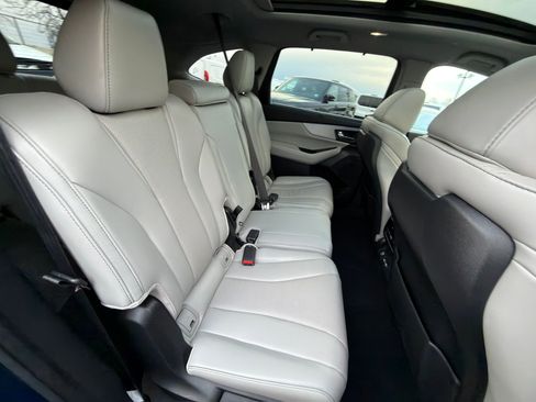 Used 2024 Acura MDX SH-AWD w/ Technology Package image 29
