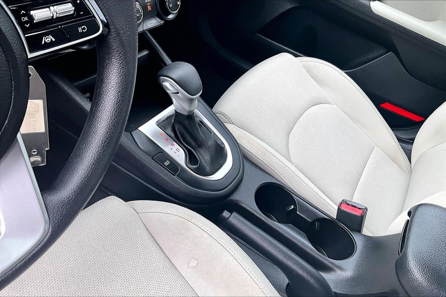 Used 2023 Kia Forte LXS FWD image 15