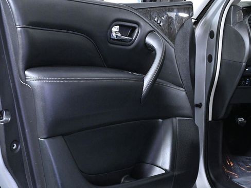 Used 2020 INFINITI QX80 Luxe w/ Proassist Package image 31