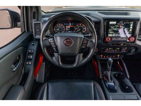 Used 2023 Nissan Frontier PRO-4X w/ Pro-4X Premium Package image 19