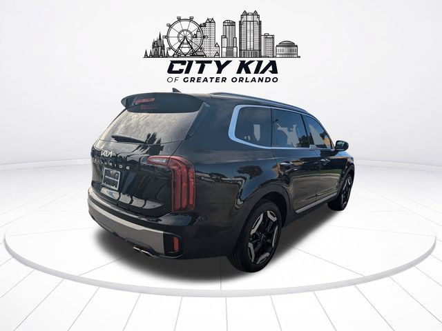 Certified 2025 Kia Telluride S FWD image 6