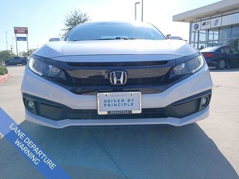 Used 2021 Honda Civic Sport image 2