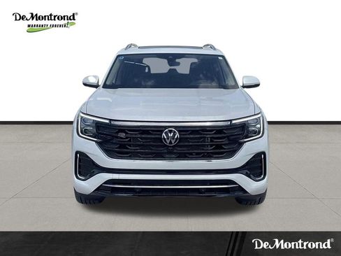 Used 2025 Volkswagen Atlas SEL Premium R-Line image 2
