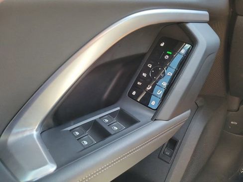 Certified 2025 Audi Q5 Premium w/ Convenience Package AWD/4WD image 19