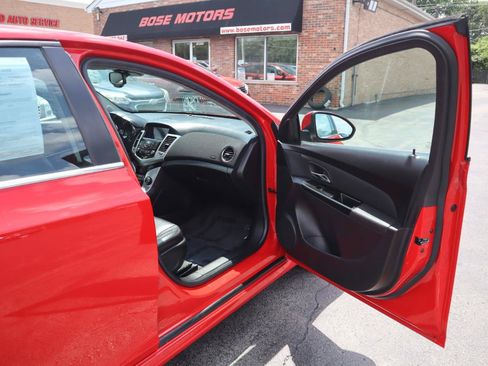 Used 2014 Chevrolet Cruze LTZ w/ RS Package FWD image 10