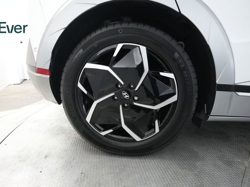 Used 2024 Hyundai Ioniq 5 Limited RWD image 22