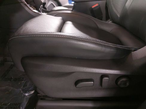 Used 2024 Subaru Ascent Limited image 31