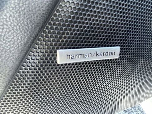 Used 2018 Subaru Impreza 2.0i Limited image 19