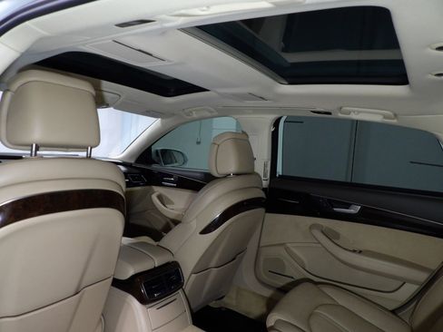 Used 2018 Audi A8 L 3.0T w/ Executive Package image 17