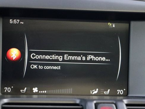 Used 2017 Volvo XC60 T6 Dynamic w/ Climate Package AWD/4WD image 27