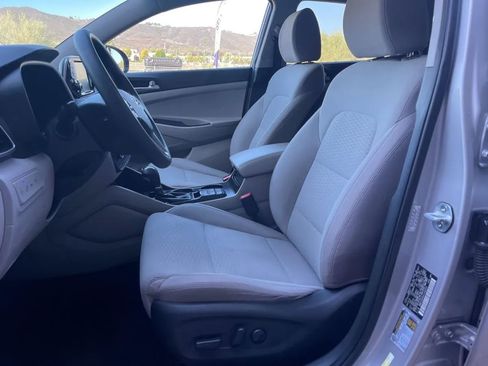 Used 2020 Hyundai Tucson Value w/ Cargo Package image 16