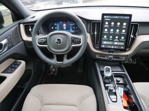 Used 2026 Volvo XC60 B5 Plus w/ Climate Package image 12