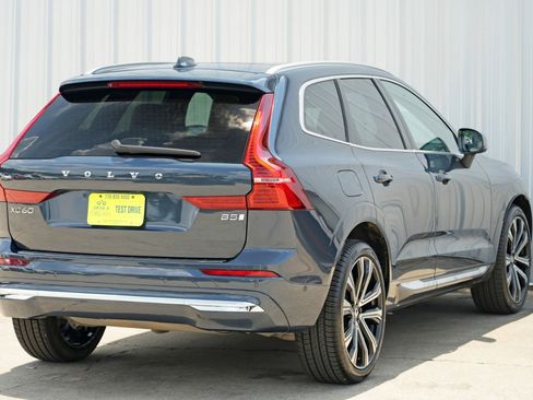 Used 2023 Volvo XC60 B5 Ultimate w/ Climate Package image 56
