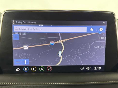 Used 2021 Chevrolet Tahoe Premier w/ Premium Package image 30