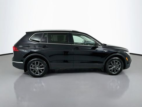 Used 2023 Volkswagen Tiguan SE FWD image 8