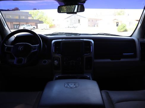 Used 2015 RAM 1500 Laramie w/ Convenience Group AWD/4WD image 16