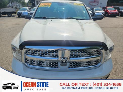 Used 2016 RAM 1500 Laramie w/ Convenience Group AWD/4WD image 9
