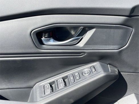 New 2025 Honda Accord SE image 21