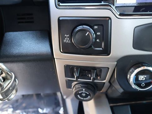 Certified 2022 Ford F250 Lariat w/ Lariat Value Package image 26