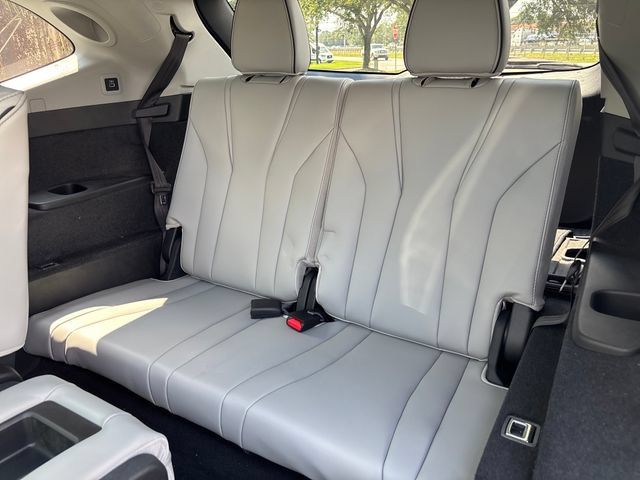 Used 2022 Acura MDX w/ Advance Package AWD/4WD image 8