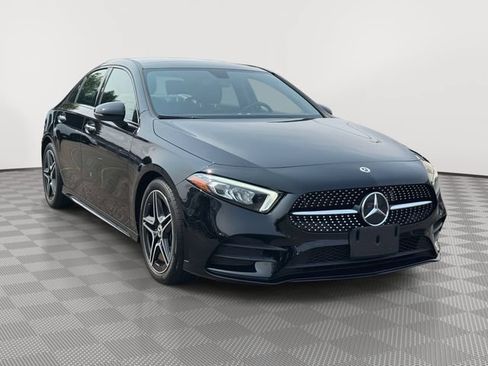 Used 2022 Mercedes-Benz A 220 4MATIC image 4