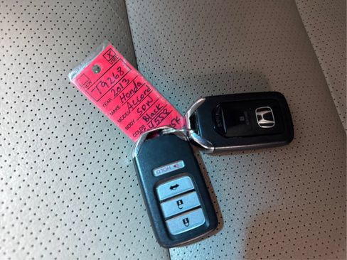 Used 2013 Honda Accord EX-L image 31