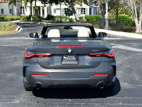 Used 2022 BMW 430i Convertible w/ M Sport Package image 5