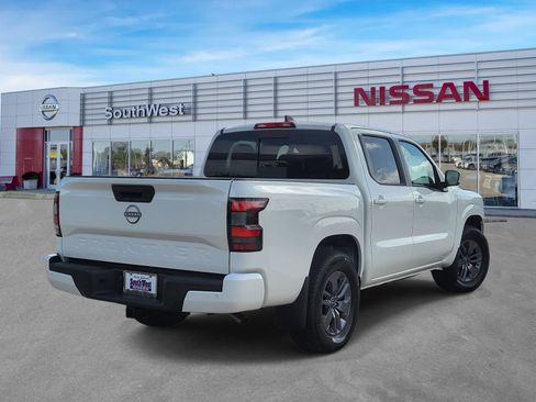 New 2026 Nissan Frontier SV w/ SV Convenience Package RWD image 5